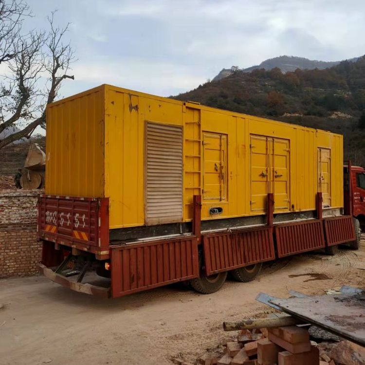 天心200kW 发电机组在带电阻性负载时，输出功率会受到哪些因素的影响？